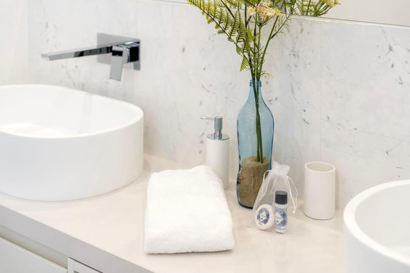 Mar E Terra Luxury And Old Town Apartment Lagos